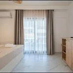 Meltemi Marmaras Aparthotel 3*