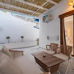 Meltemi Marmaras Aparthotel Neos Marmaras